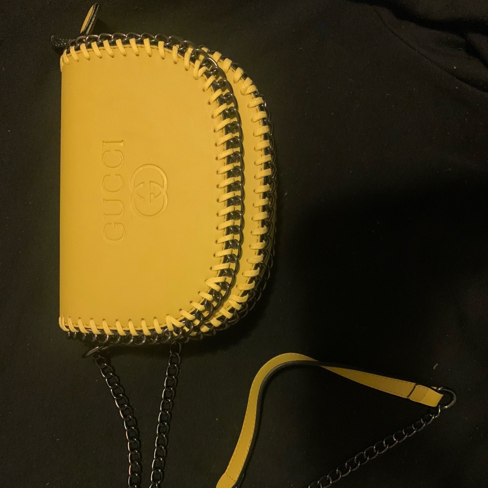 Yellow Gucci Crossbody NEVER USED!!